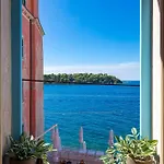 Apartment Natascha's Beachfront *