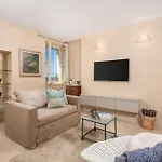 Apartment Natascha's Beachfront *