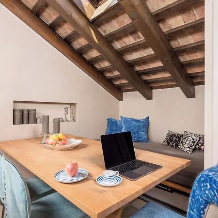 Natascha's Beachfront