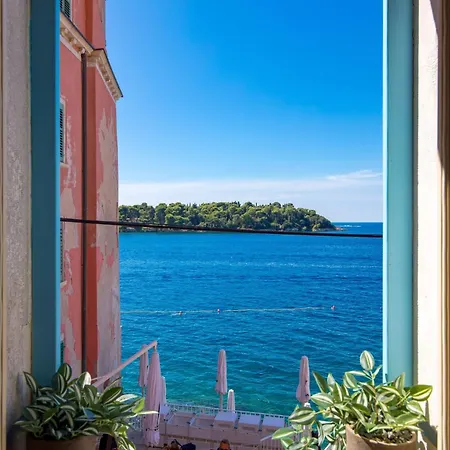 Apartamento Natascha's Beachfront *